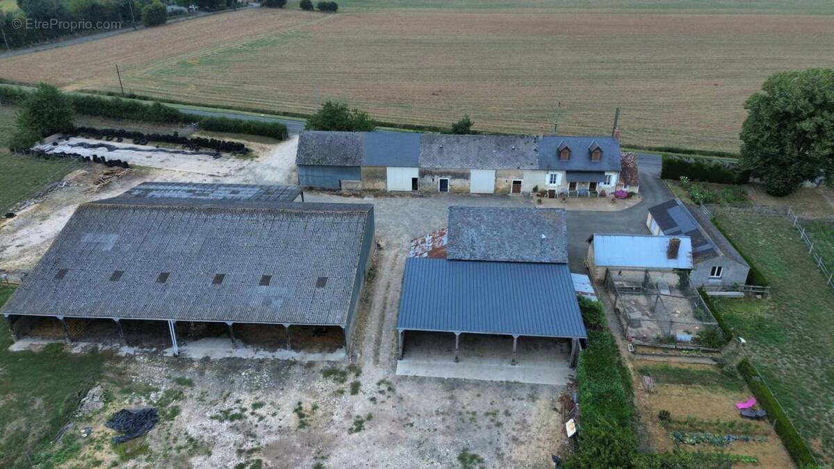 Maison à VALLON-SUR-GEE