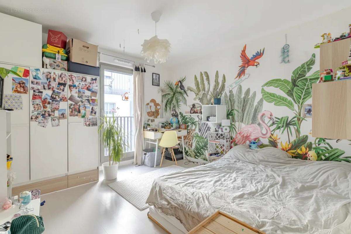 Appartement à COLOMBES