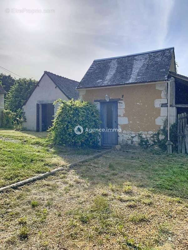Maison à MARCILLY-SUR-MAULNE