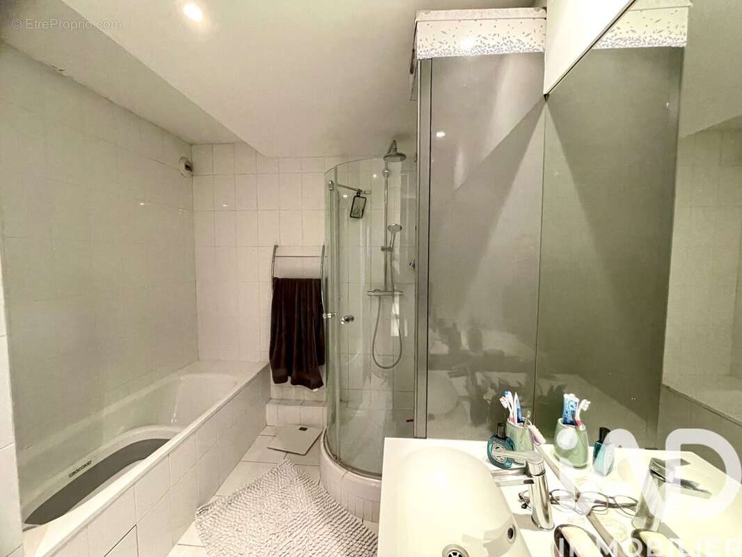 Photo 9 - Appartement à MONTROUGE