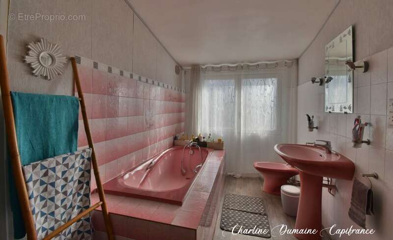 Maison à MONDEVILLE