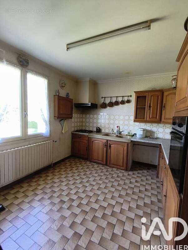 Photo 6 - Maison à SAINT-MARTIN-DES-NOYERS