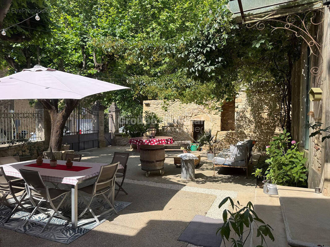 Maison à CAVILLARGUES