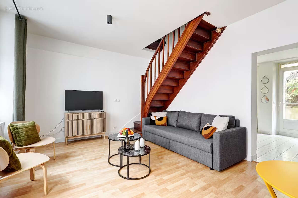 Appartement à LEVALLOIS-PERRET