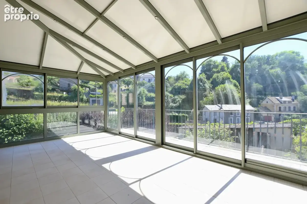 À Avallon, vaste propriété de charme avec parc arboré et potentiel familial ou locatif - photo 17