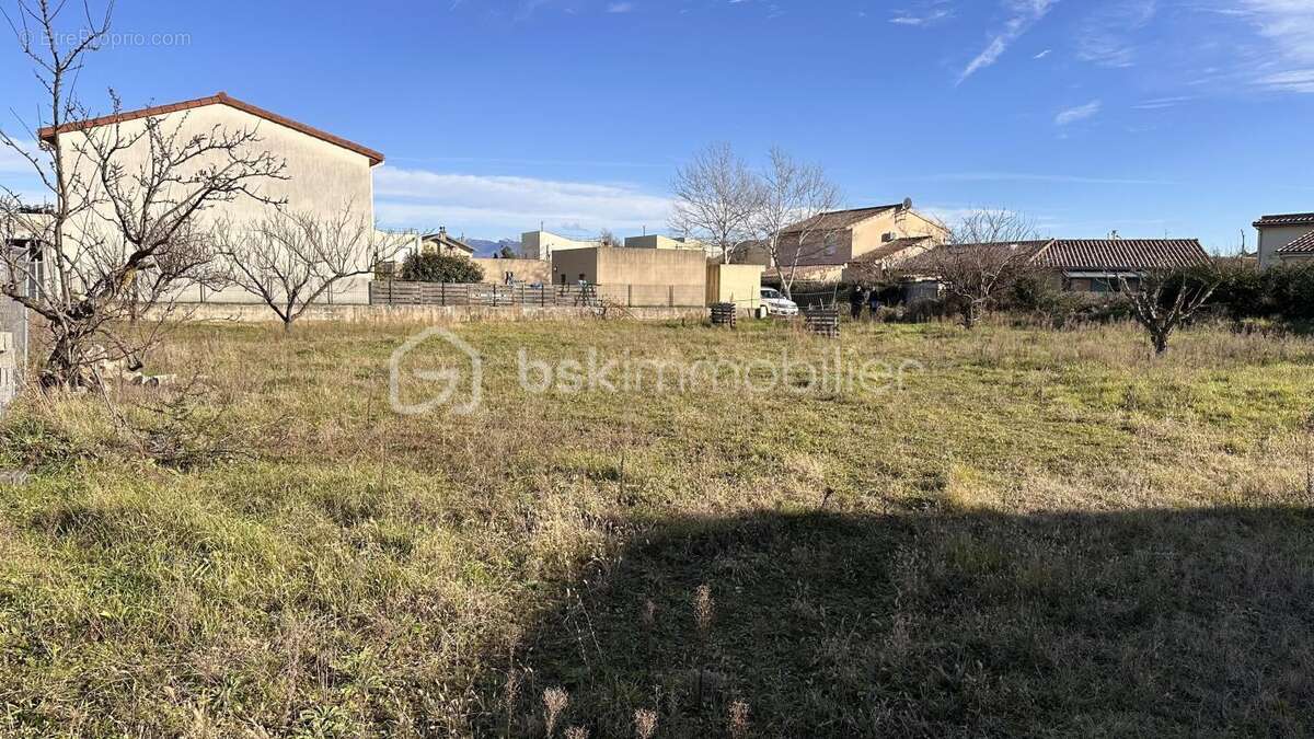 Terrain à BOURG-LES-VALENCE