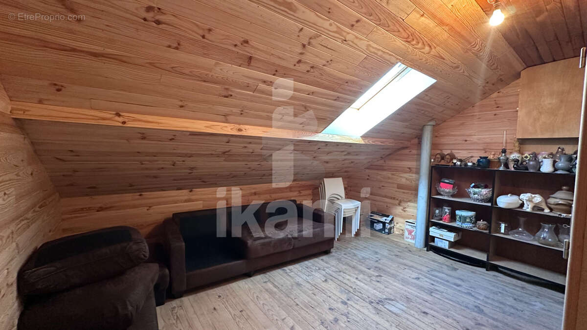 Maison à SAINT-QUENTIN-SUR-ISERE