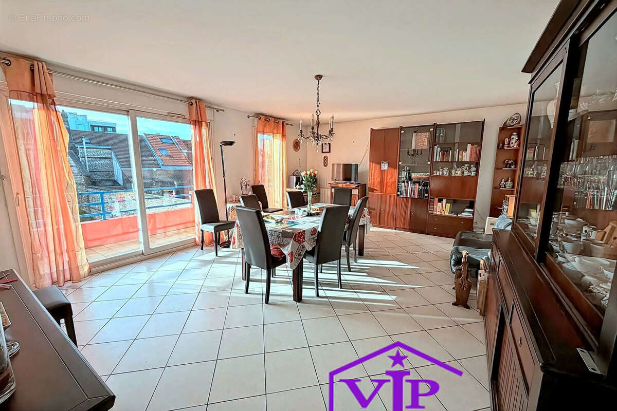 Appartement à SOTTEVILLE-LES-ROUEN