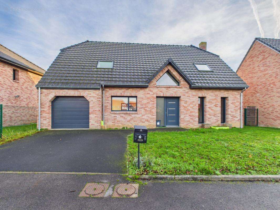 Maison à SAINT-SAULVE