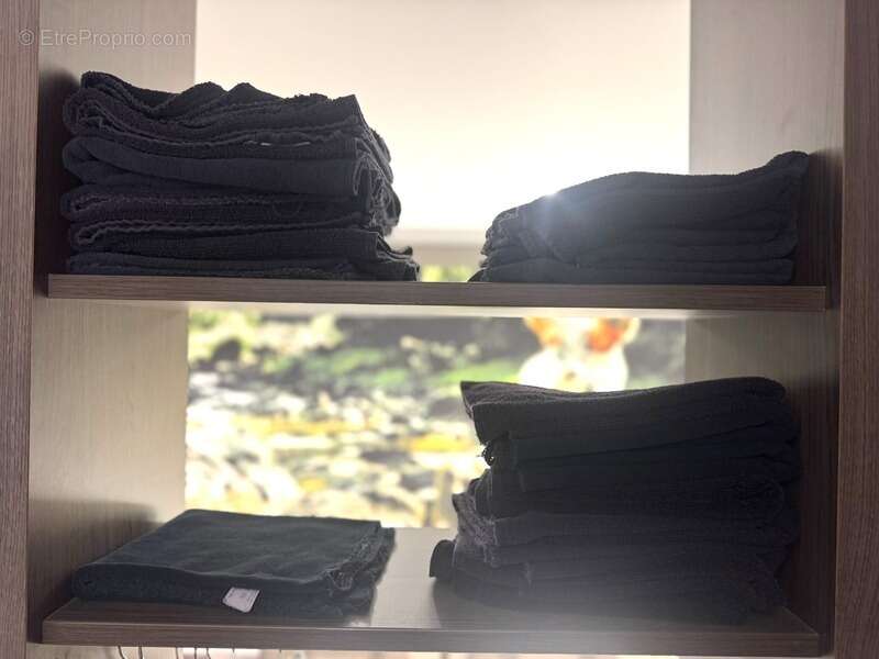 Commerce à LE CHESNAY