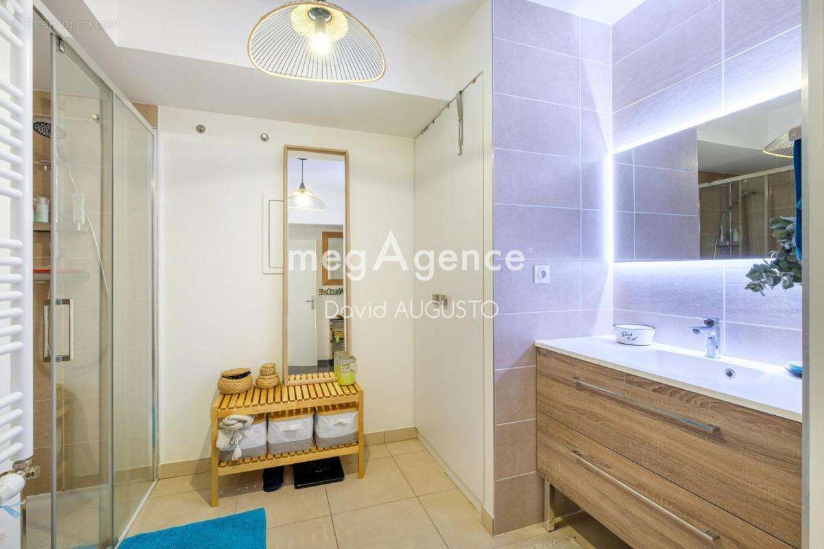 Appartement à LYON-7E