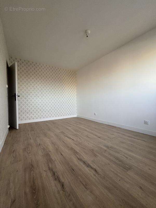 Maison à CASTELGINEST