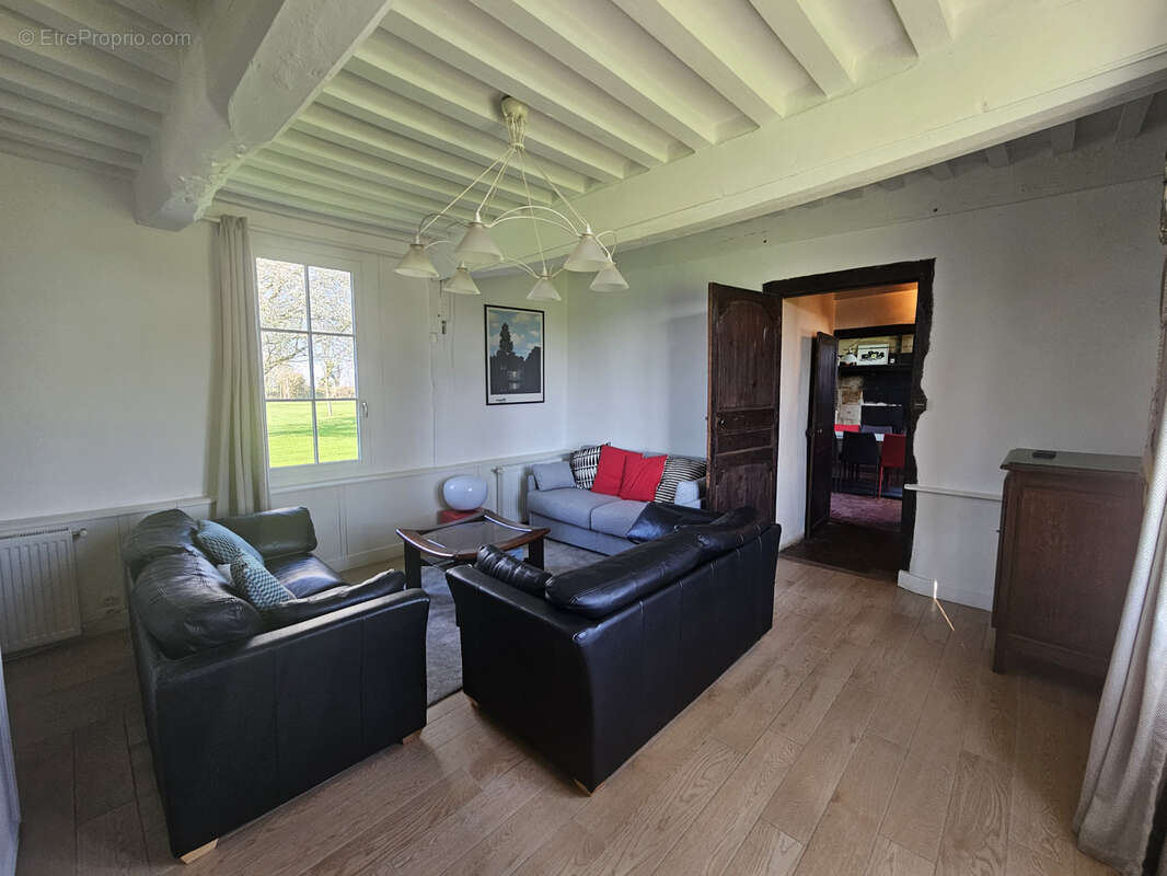 Maison à BERNAY