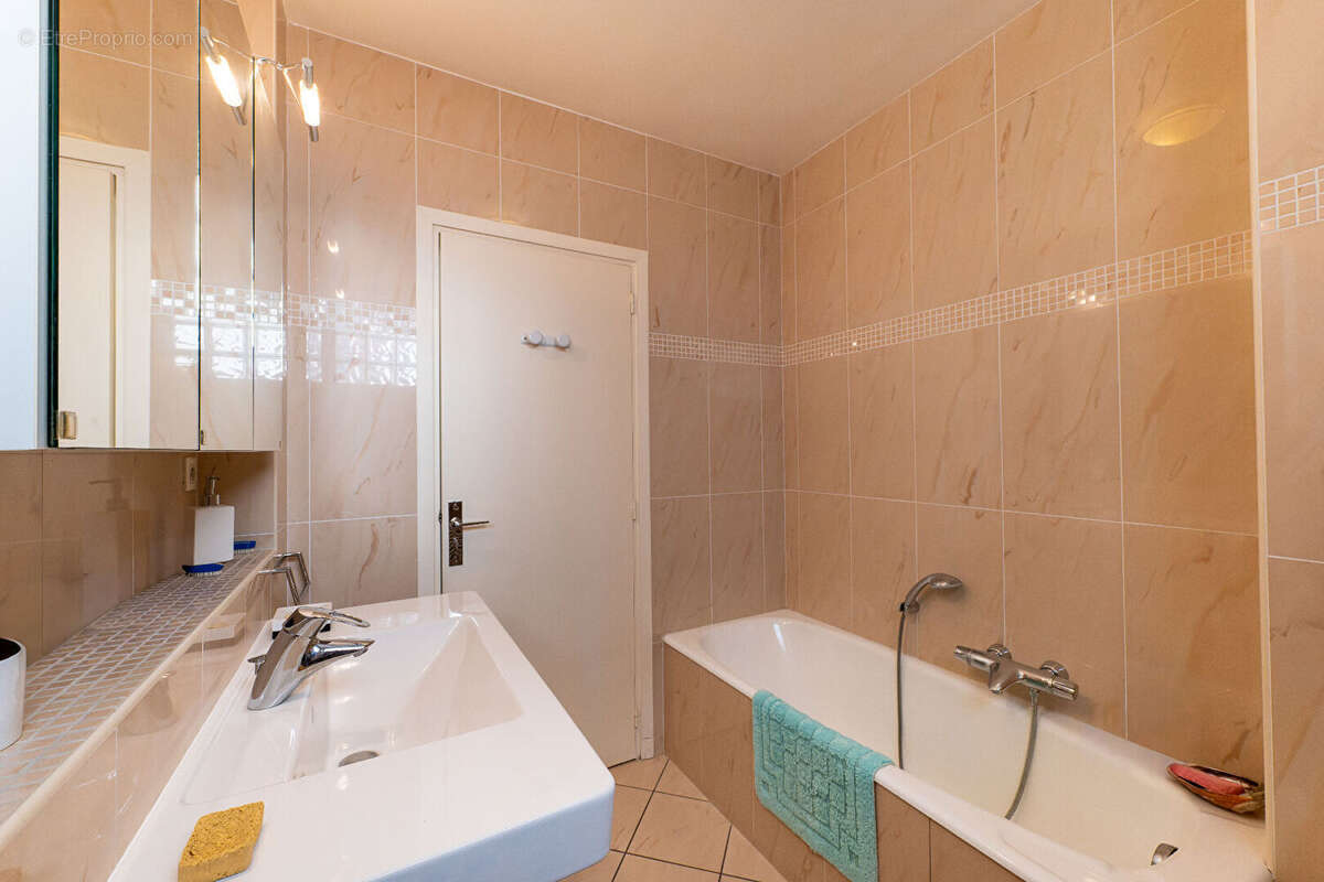 Appartement à CHAMALIERES