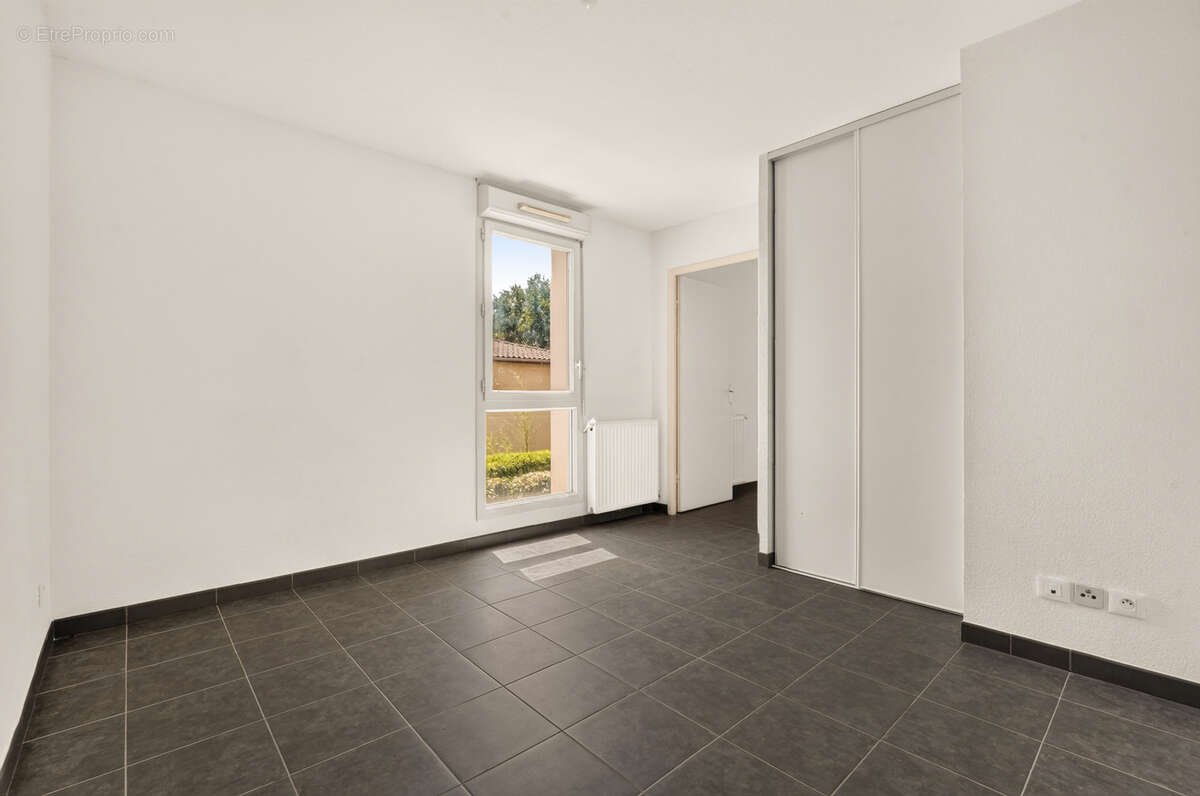 Nouveauté ! Appartement T2 de 42 m2 au 1er étage   Secteur Lalande - photo 8