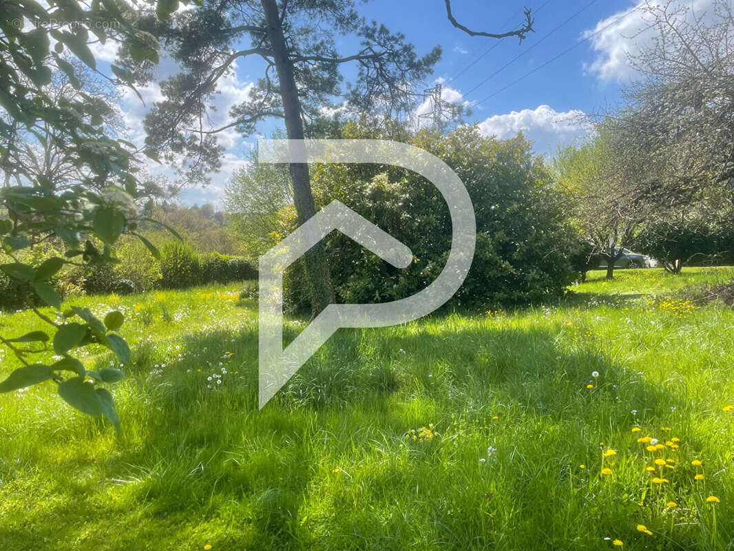 Terrain à SARREBOURG