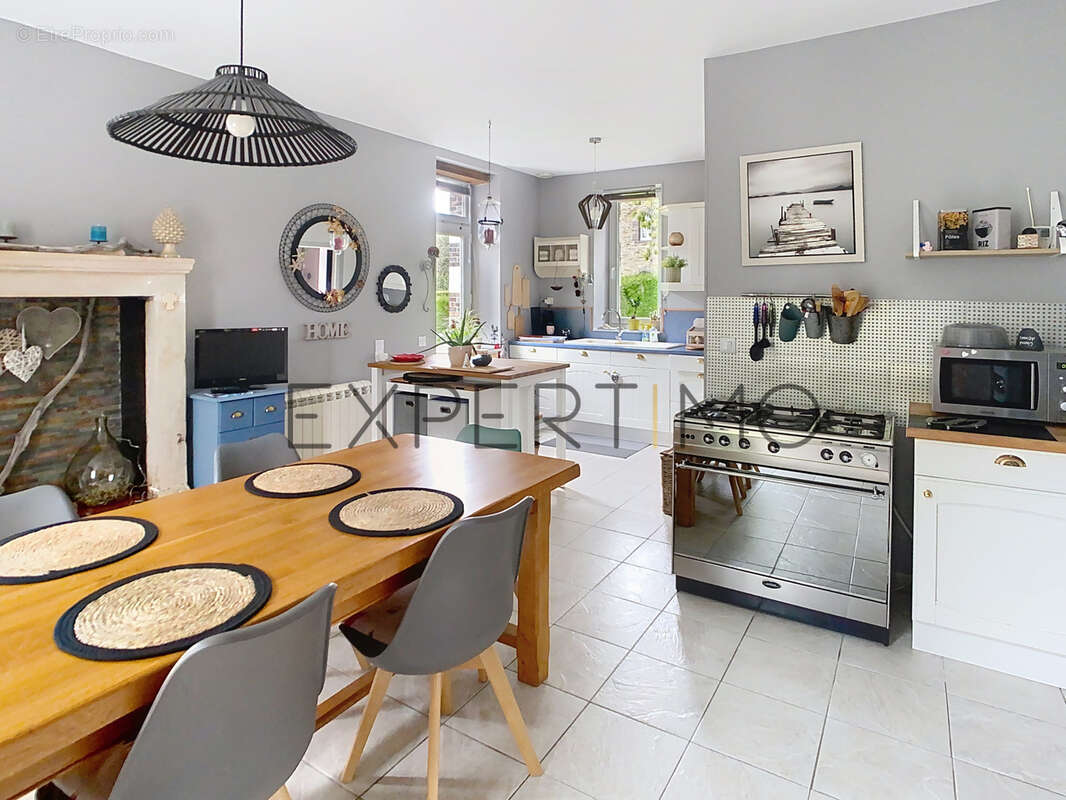 Maison à VILLERS-BOCAGE