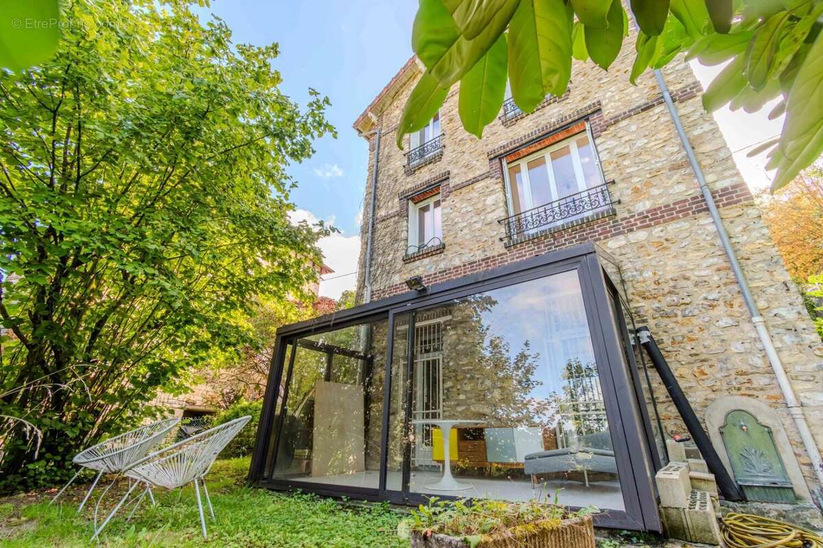 Maison à MONTMORENCY