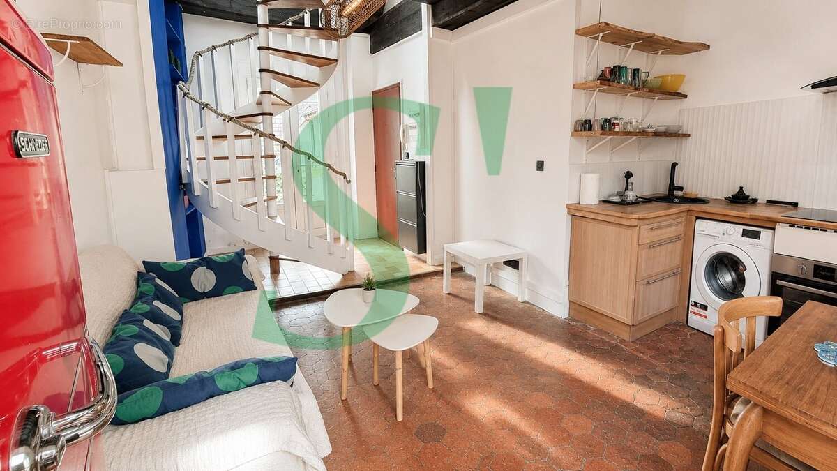 Appartement à MAGNY-EN-VEXIN