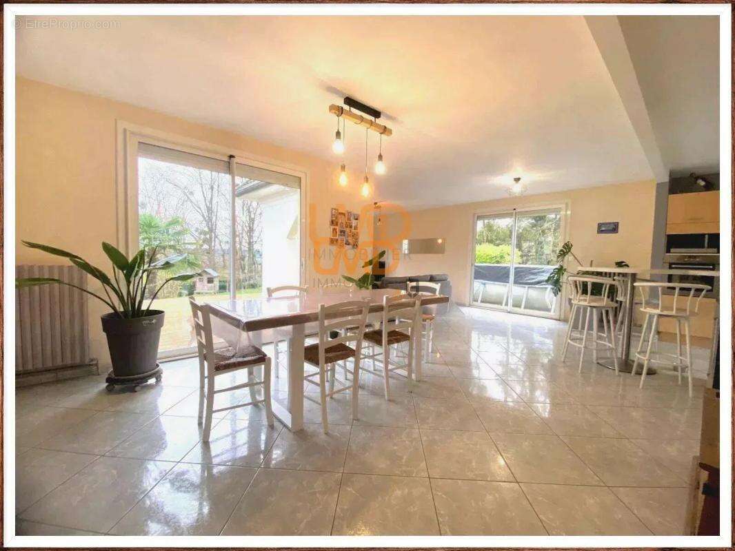 Maison à BESSE-SUR-BRAYE