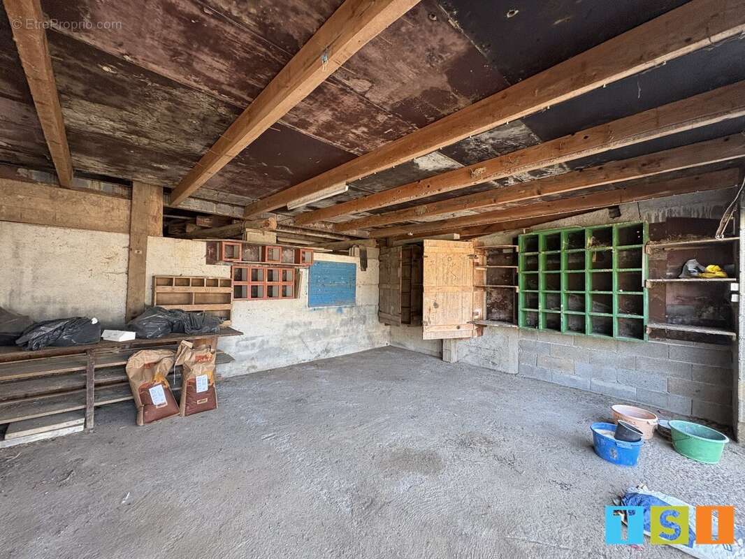 Maison de campagne a renover - photo 10