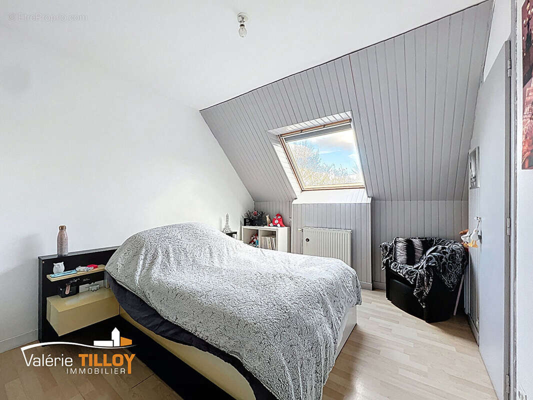 Maison à SAINT-JACQUES-DE-LA-LANDE