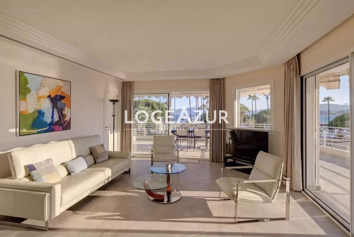 CANNES CROISETTE Appartement 4 Pièces Vue Mer - photo 6