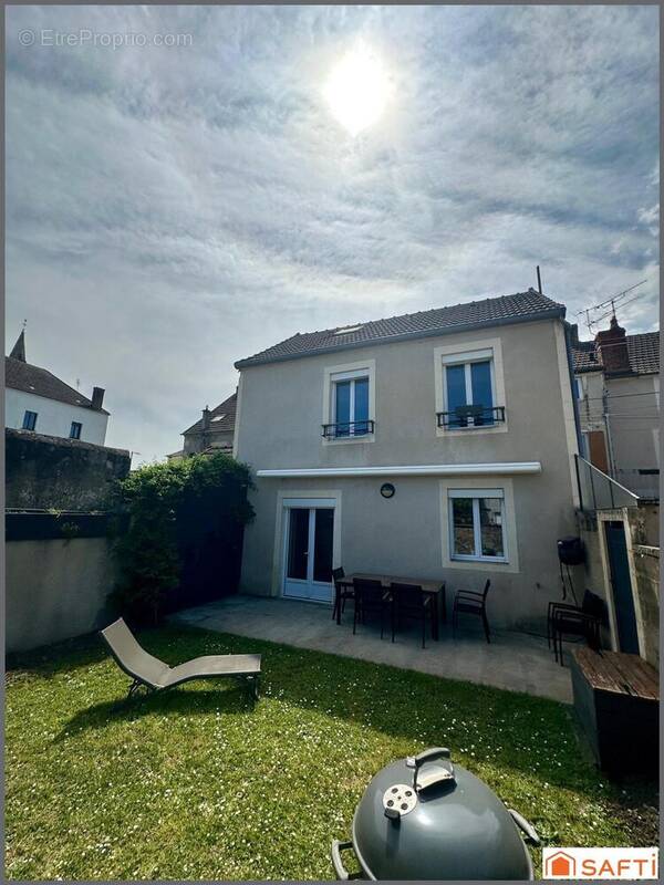 Photo 1 - Maison à FOURCHAMBAULT