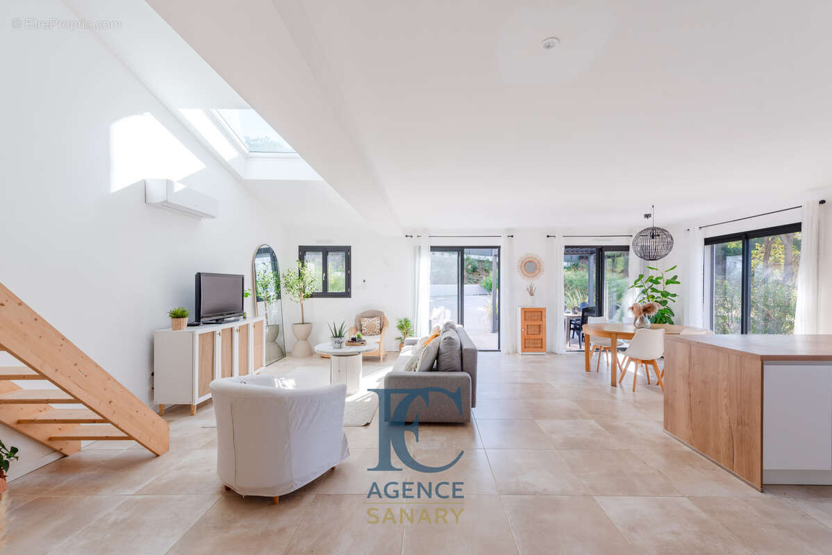 Maison à SANARY-SUR-MER