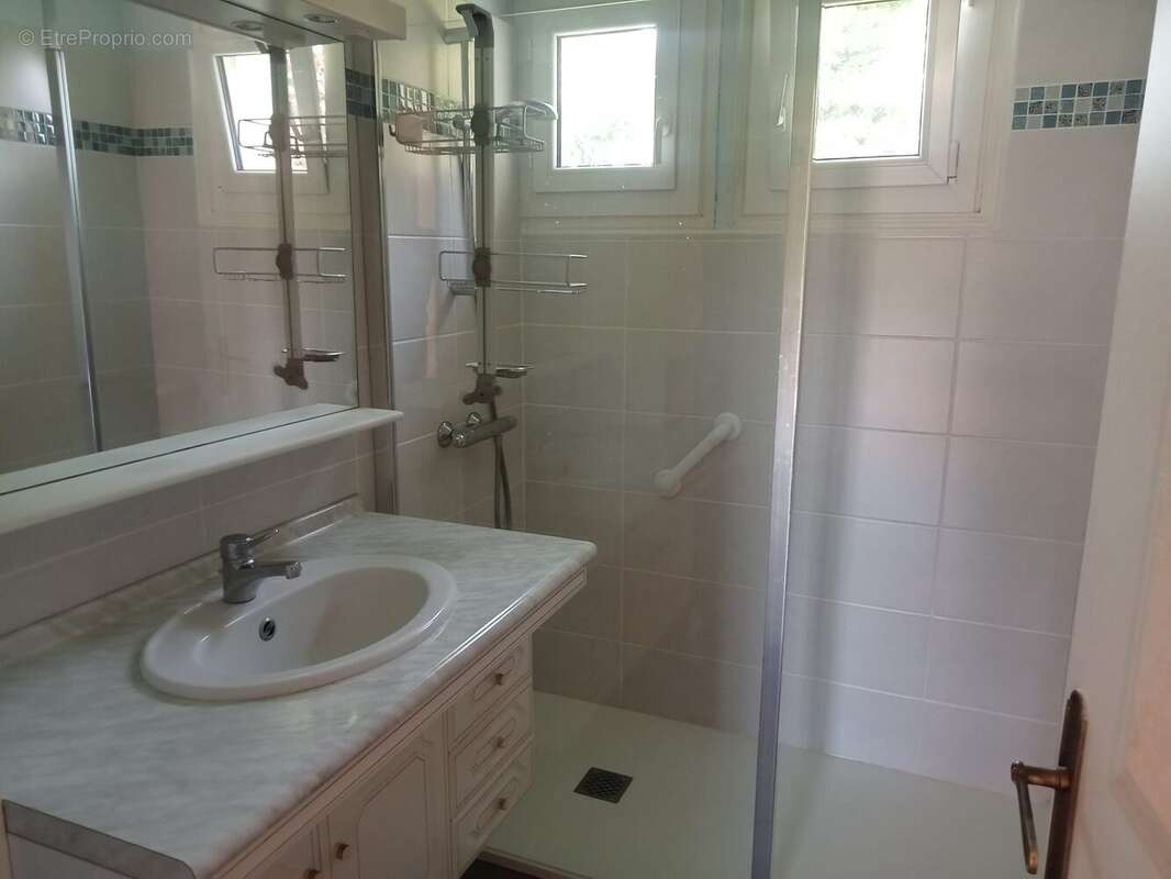 Maison 118 m² à Ploubezre  - photo 6