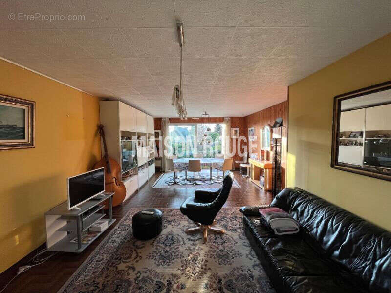 Maison à LE MINIHIC-SUR-RANCE