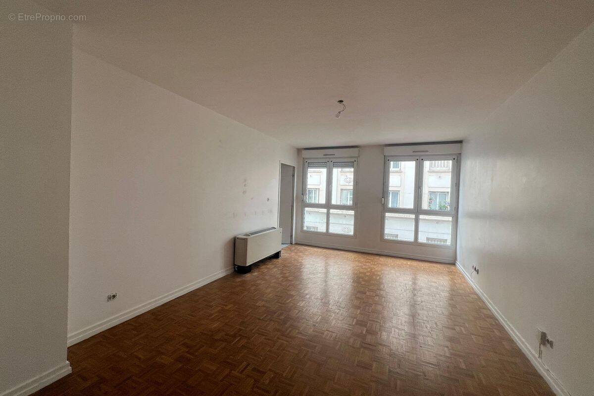 Appartement à LYON-3E