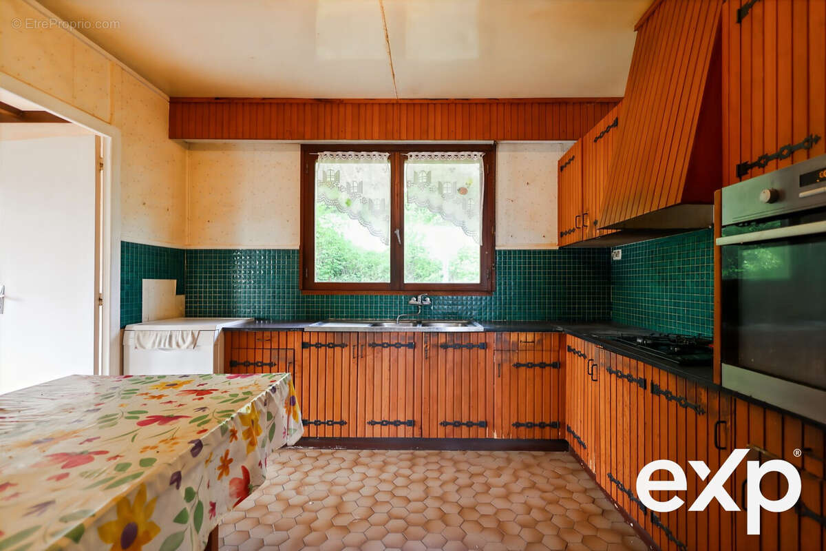 Maison 211 m² à Morre  - photo 9