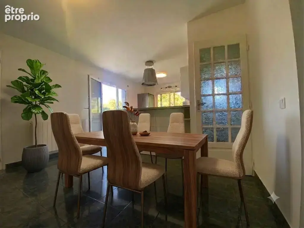 Maison familiale au calme à EYBENS - photo 2