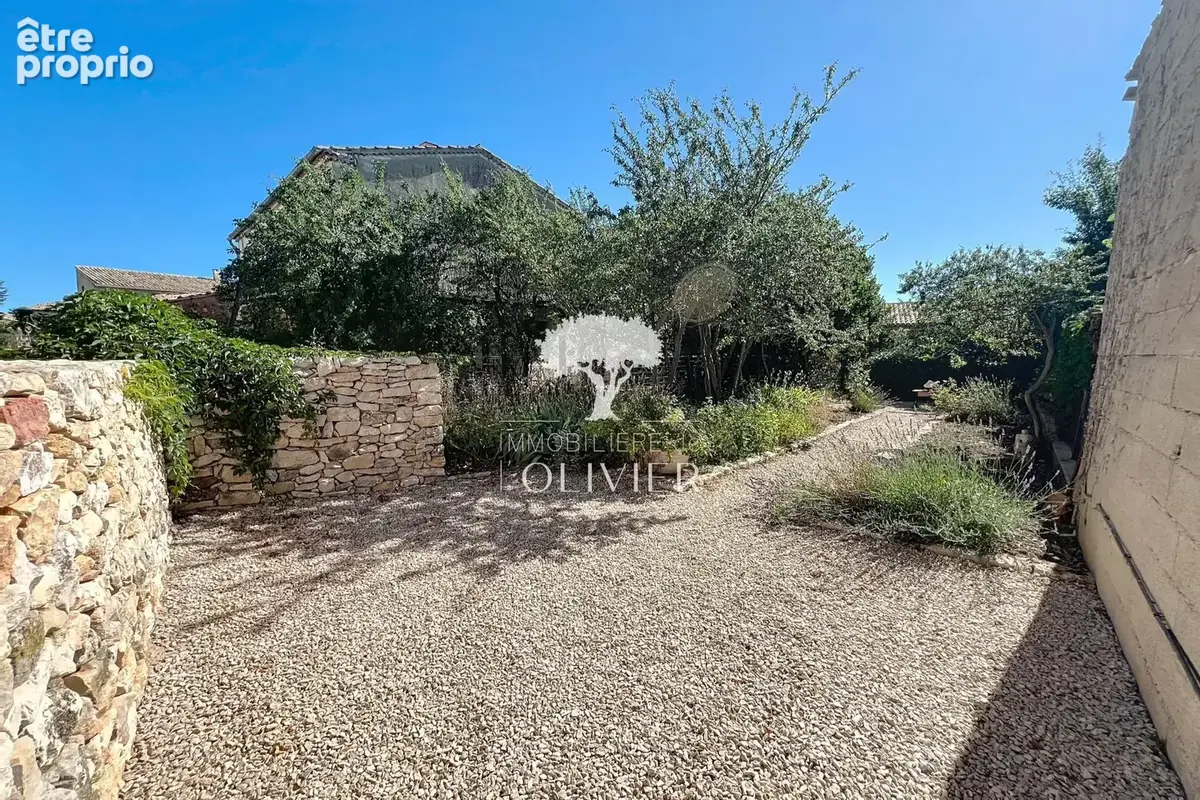 Maison 5 pièces 173 m² à vendre à Saint-Christol (84390) - photo 3