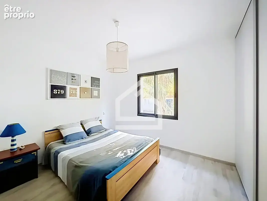 Gujan-Mestras   Élégante maison contemporaine de plain-pied, 4 Chambres, garage et piscine. - photo 12
