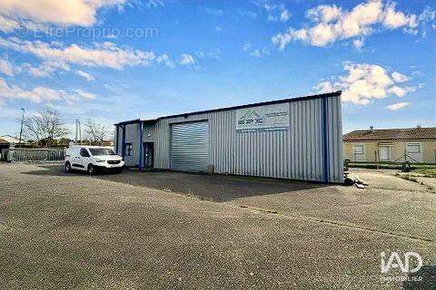 Photo 2 - Commerce à VIC-EN-BIGORRE