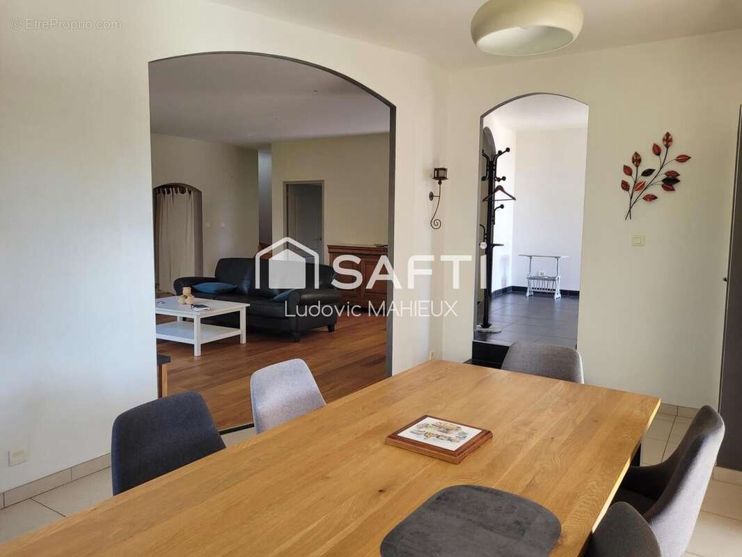 Maison 160 m² à Thehillac  - photo 8