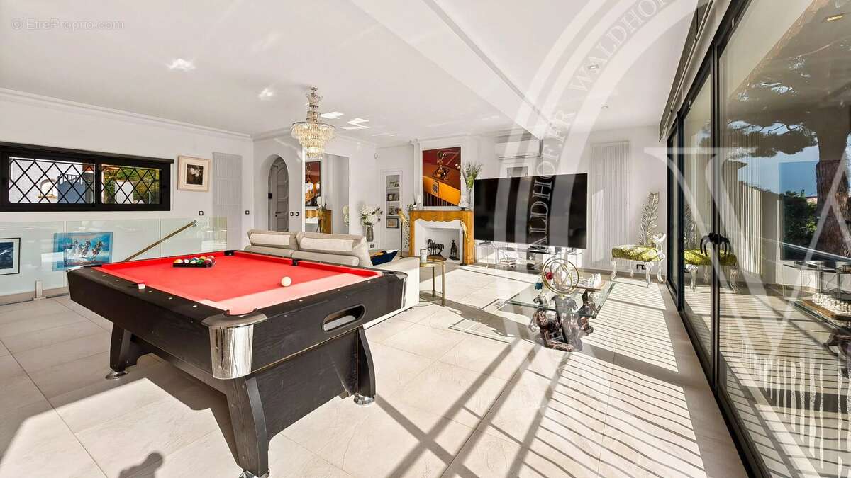 Maison à CANNES