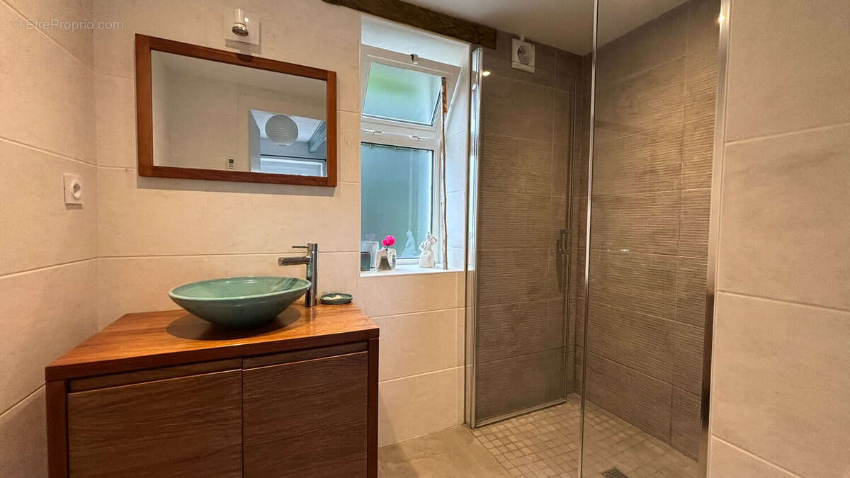 Maison à PLONEOUR-LANVERN