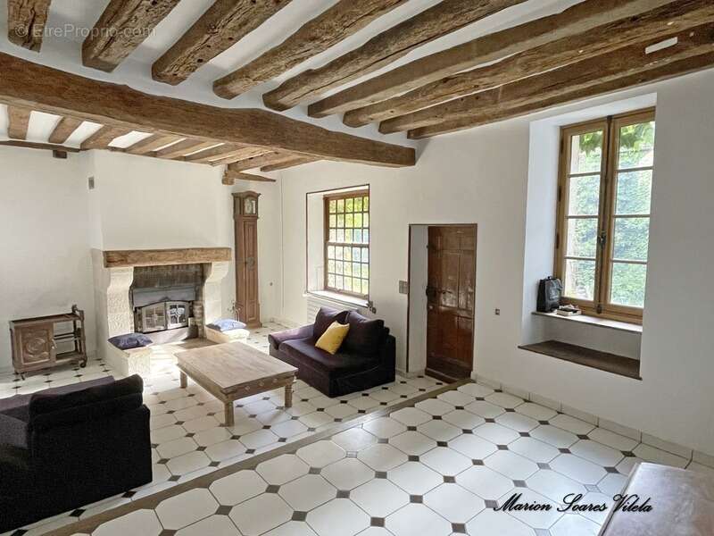 Maison à CHAUMES-EN-BRIE
