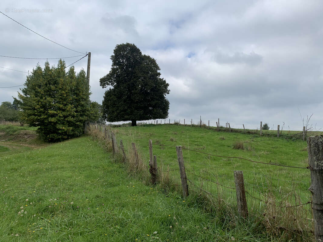 Maison à CROSMIERES