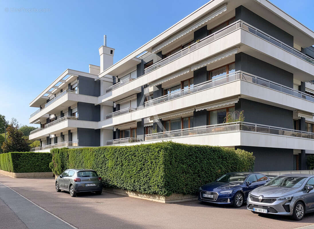 Appartement à SAINT-GERMAIN-EN-LAYE