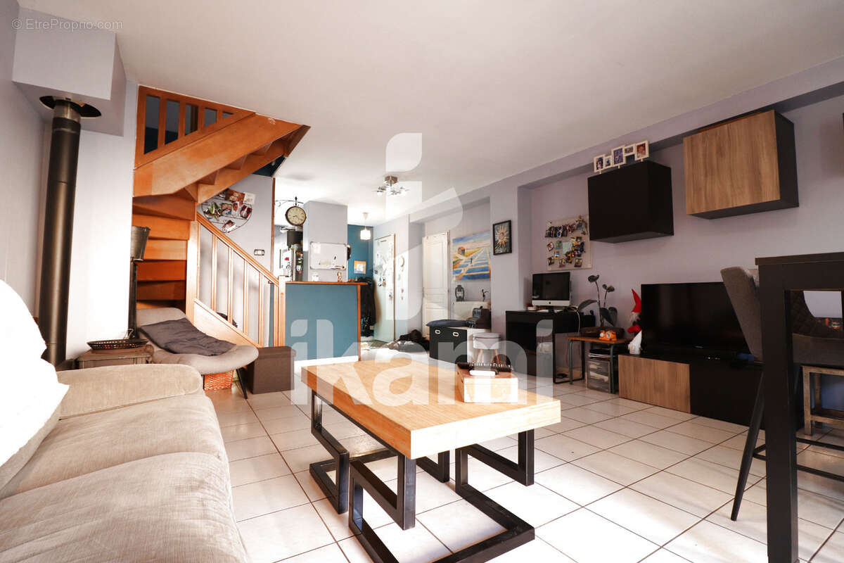 Maison à SAINT-RAMBERT-D'ALBON