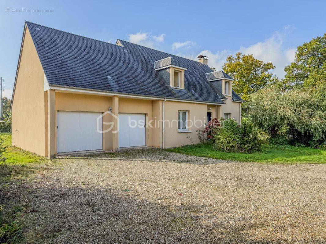 Maison à PONT-L&#039;EVEQUE