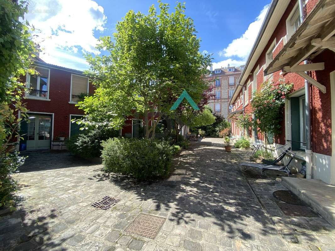 Appartement à LE VESINET