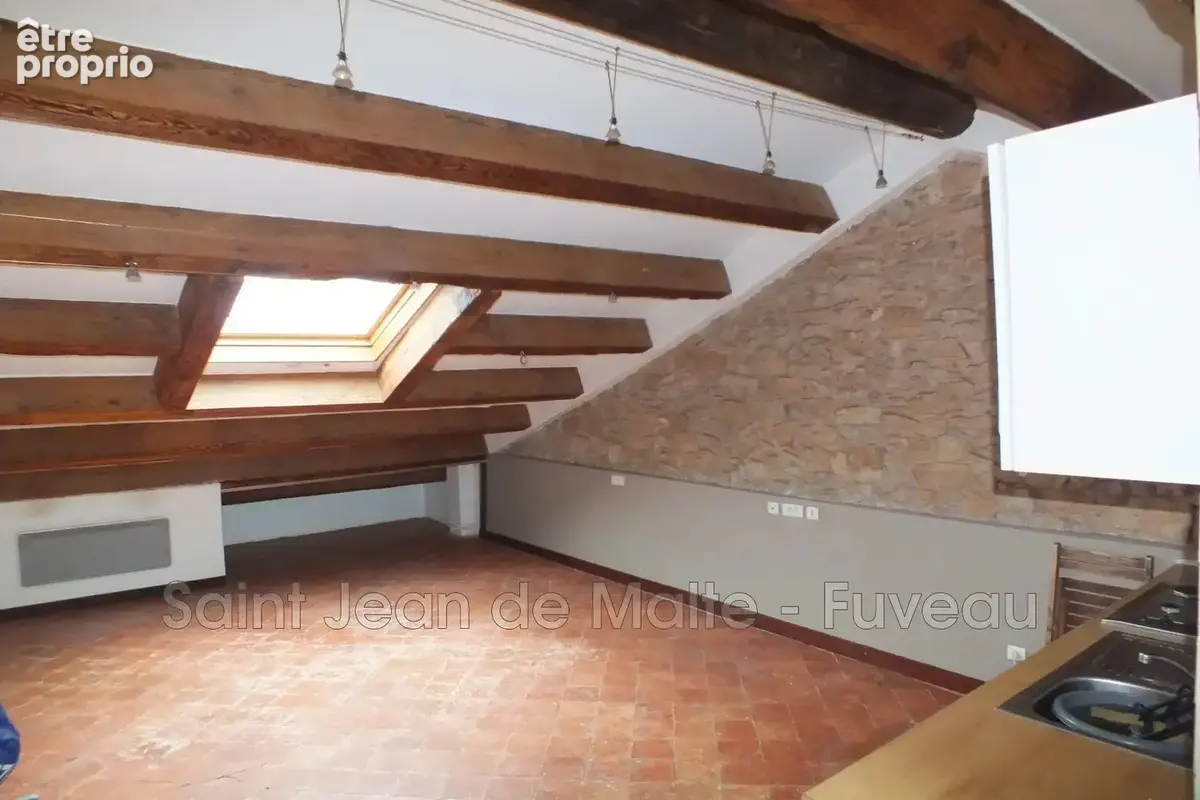 Appartement 1 pièce 30 m² à vendre à Rousset (13790) - photo 2