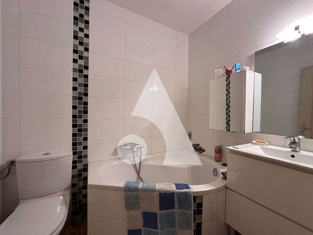 Maison à FRANCOULES