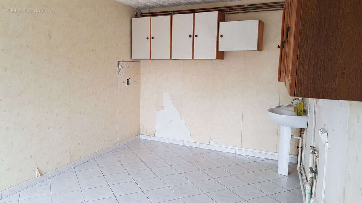 Maison à NEUVILLE-BOURJONVAL