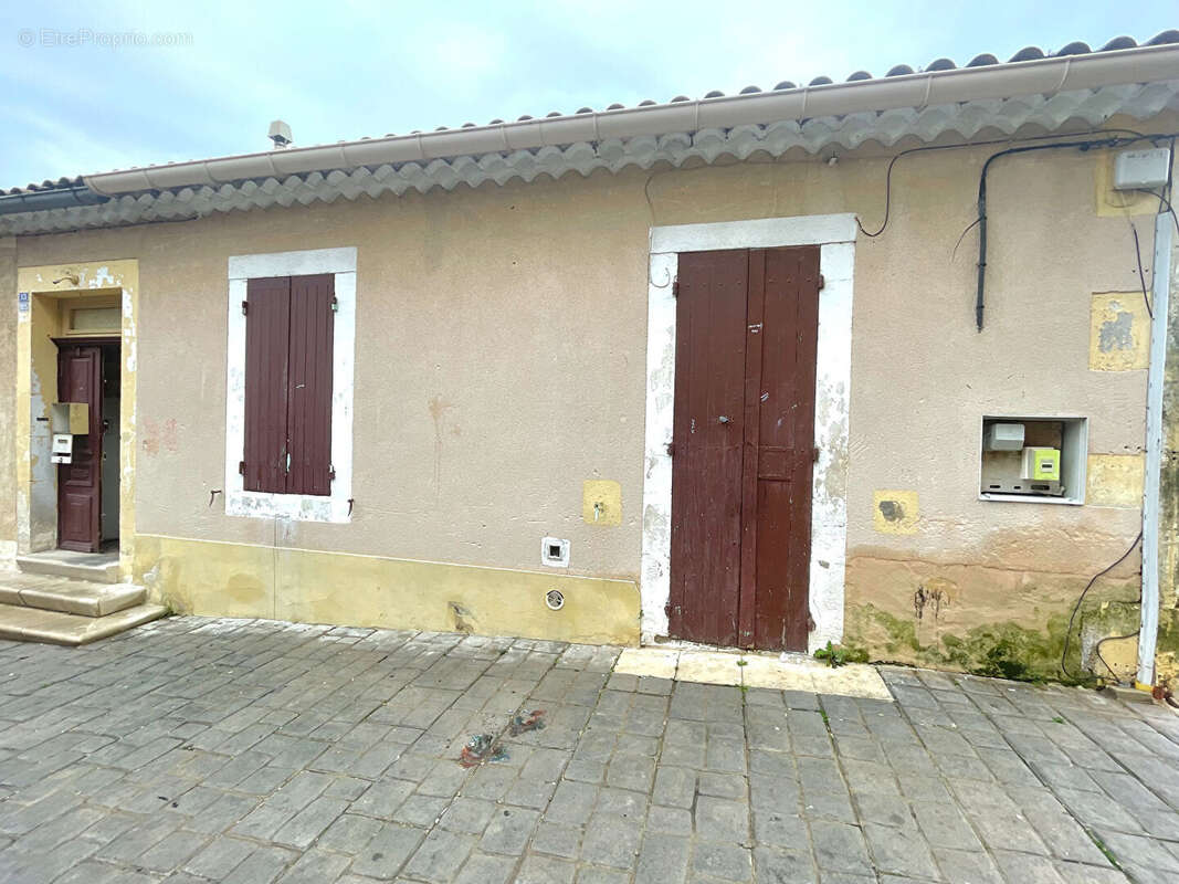 Maison à CHATEAURENARD